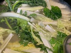 -菌之家·专业纯野生菌火锅·特色炒菌