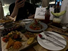 -Mark&Mars Restaurant
