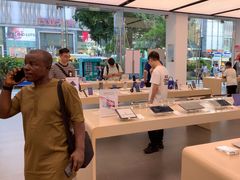 -华为授权体验店(华强北远望数码商城)