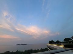 -瑰丽酒店·海吧·天际下午茶·现场DJ·天台酒吧