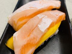 芒果三文鱼腩寿司-万岁寿司(万国店)