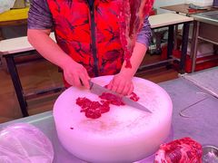 -光头仔烧鸡牛杂店