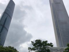 -广州周大福金融中心