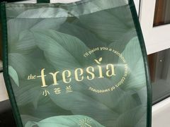 -小苍兰风铃草蛋糕甜品(沈阳店)
