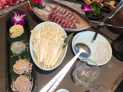 -捞王锅物料理(上海世茂广场店)