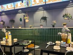 -楼上大排档·顺德菜·粥水·鱼生(苗栗路店)