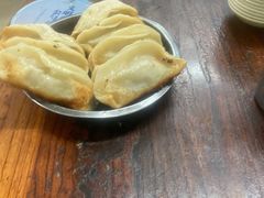 -黄阿姨锅贴大王(万航渡路店)