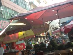 -许西美食一条街
