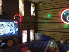 -艾尚主题式KTV(艾溪湖绿地店)