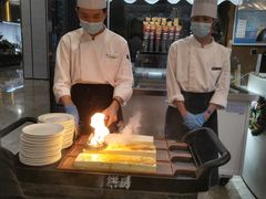 -飨食汇全日制餐厅·昆山皇冠假日酒店(九方店)