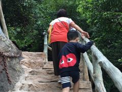 -牛鱼嘴原始生态风景区-停车场