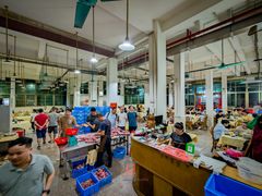-标记美食新鲜猪杂(兴南大道店)