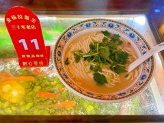 -金杨拉面王小吃面馆·牛三宝面·红烧牛肉粉