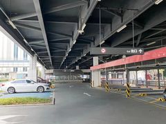 场地-万象城-停车场