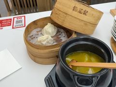 全虾仁鱼子小笼包-锡笼记·无锡小笼(水岸店)
