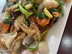 -岛中岛·海鲜大排档·万宁老字号(东澳店)