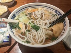 -鑫花溪牛肉米粉(东环大润发店)