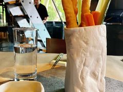 笔筒色拉-穹六人间 people 6(岳阳路店)