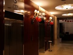 -成都瑞城名人酒店