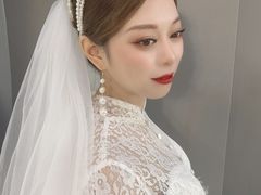 -群丽化妆摄影美甲纹绣培训学校