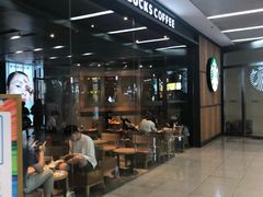 -星巴克臻选(周浦万达店)