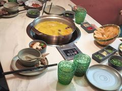 -喃喃椰·糟粕醋·椰子鸡火锅(七堡花园店)