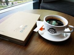-钟书阁(群光广场店)