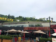 -UNI UNI(环亚凯瑟琳店)