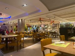 大堂-咖啡苑自助餐厅·中国大饭店