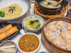 -馋三尺蟹粉小笼(人民广场店)