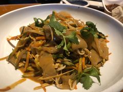 东北拉皮盆菜-95号酱骨·一块豆腐(展春园西路店)