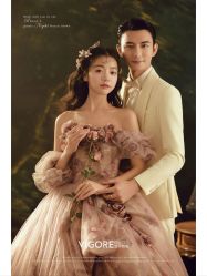 -雪中彩影婚纱摄影·微光艺术中心