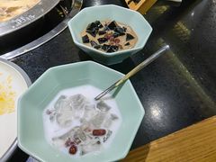 -井格重庆火锅(西直门凯德Mall店)