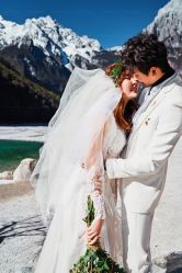 -AOROA·奥洛拉婚纱摄影·旅拍·礼服