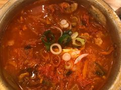 猪颈肉泡菜汤-金北顺大锅家(신사본점)