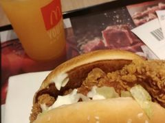 -麦当劳(光新乐购店)