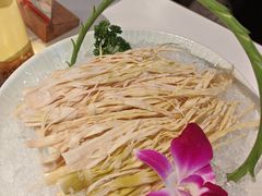 -烹然四季椰子鸡火锅(姚家园万象汇店)