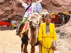 -天山神秘大峡谷