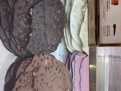 -VENCHI 闻绮(上海佛罗伦萨小镇店)