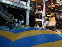 -蒙特利亲子乐园