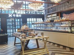 面包甜点陈列柜-牛角村(大族广场店)