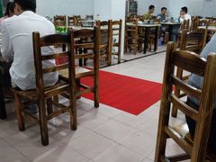 大堂-美兰春记食店·龙舌坡红烧牛肉