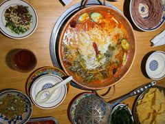 酸辣锅底-洱火云南酸菜牛肉火锅(石景山当代商城店)