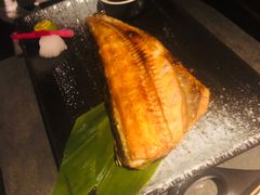 -铭牛烧肉·和牛海鲜自助(高新月牙湖店)