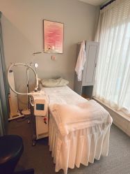 -植蔻妍倍儿专业脱毛·皮肤管理