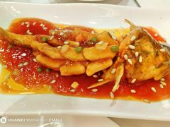 松鼠黄鱼-梅龙镇酒家(南京西路总店)