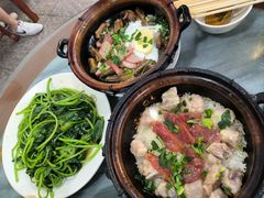-容里煲仔饭(利丰北路店)