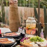 在花园里吃烤肉是一种什么体验呢⁉️  