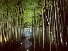门面-穹六人间 people 6(岳阳路店)
