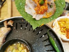 -江南猪肉商会无限续吃(弘大店)